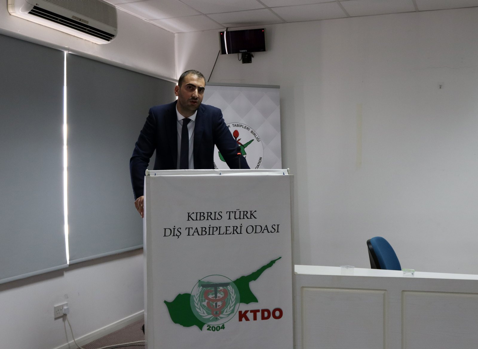 Diş Tabipleri Odası Başkanlığına Turhan Ulutekin yeniden seçildi — 2. fotoğraf