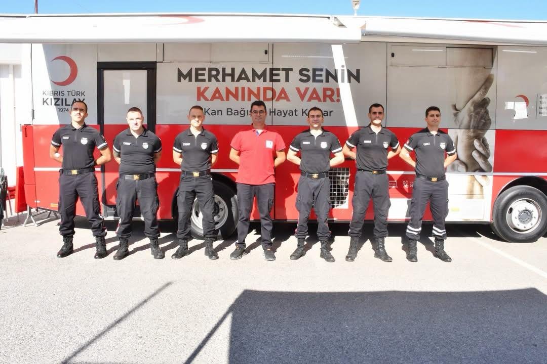 İtfaiye Haftası'nda itfaiye ve polis mensupları kan bağışında bulundu — 3. fotoğraf