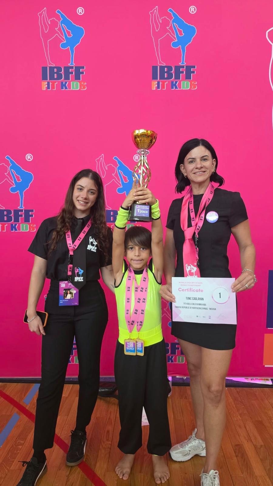 KKTC Çocuk Fitness Milli Takımı Hırvatistan'da başarı elde etti — 1. fotoğraf